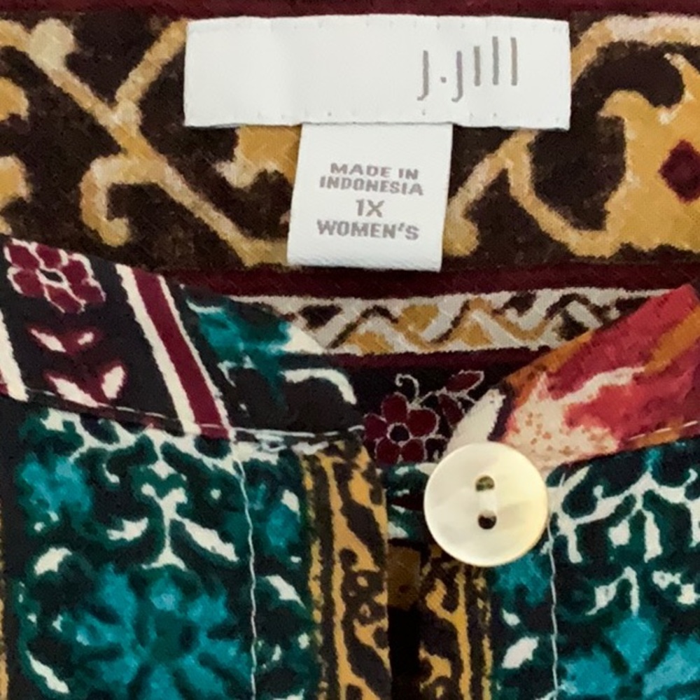 Tunic - Picture 2 of 2